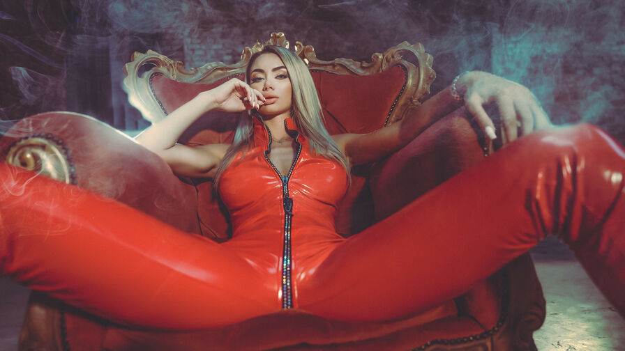 SCREW of The Day: ErikaBonnie