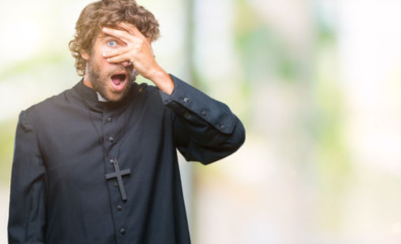 
DIRTY MINDS WANT TO KNOW
DO PRIESTS LOOK AWAY?A HOLY SCREW INTERVIEW
